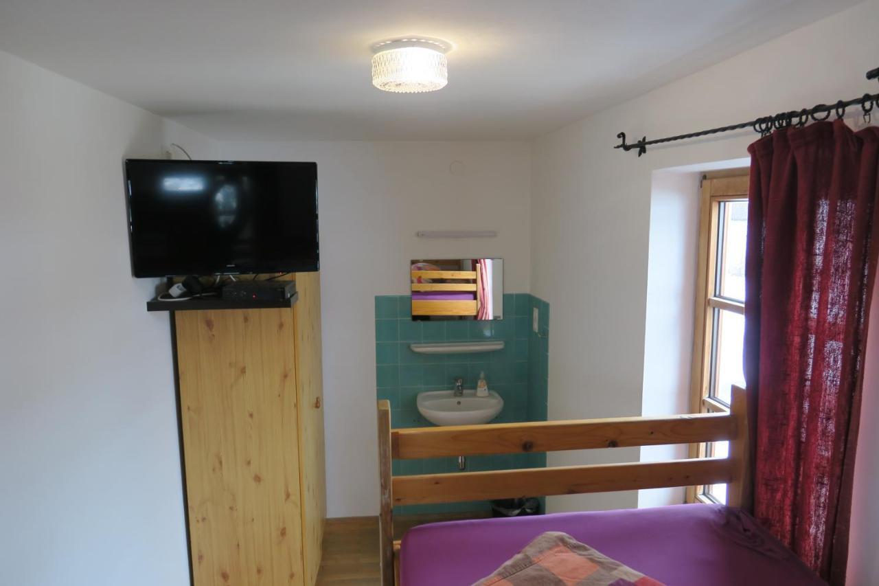 Snowbunnys Backpackers Hostel Kitzbuhel Exterior photo