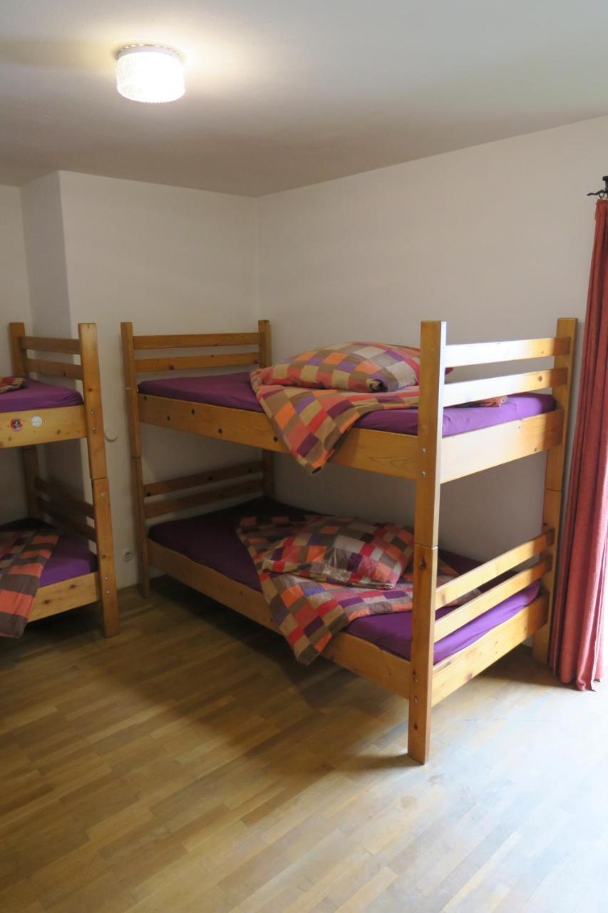 Snowbunnys Backpackers Hostel Kitzbuhel Exterior photo